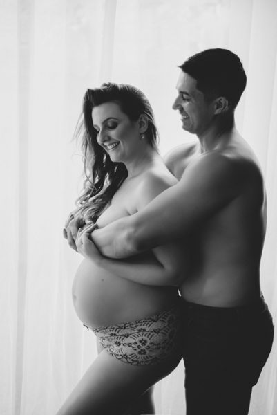 ensaio de gestante; fotos de gravida estudio ; estudio de fotos em campo grande; fotos fran duailibi; fotografa campo grande; fotografo de gestante; ensaio gravida; ensaio criativo gestante; fotos de gravida; gestante nu; maternidade candido mariano