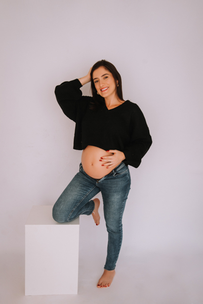 ensaio de gestante; fotos de gravida estudio ; estudio de fotos em campo grande; fotos fran duailibi; fotografa campo grande; fotografo de gestante; ensaio gravida; ensaio criativo gestante; fotos de gravida; gestante nu; maternidade candido mariano