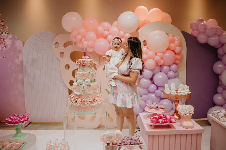 franciele duailibi fotografia; fotografia de festa infantil; festa infantil campo grande; campo grande; fotografia; decoração clean ; buffet infantil campo grande; fotografa de criança; fotos de aniversario; buffet infantil casa da dinda, campo grande 