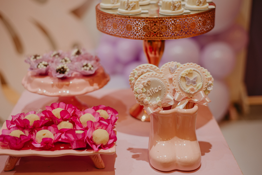 franciele duailibi fotografia; fotografia de festa infantil; festa infantil campo grande; campo grande; fotografia; decoração clean ; buffet infantil campo grande; fotografa de criança; fotos de aniversario; buffet infantil casa da dinda, campo grande 