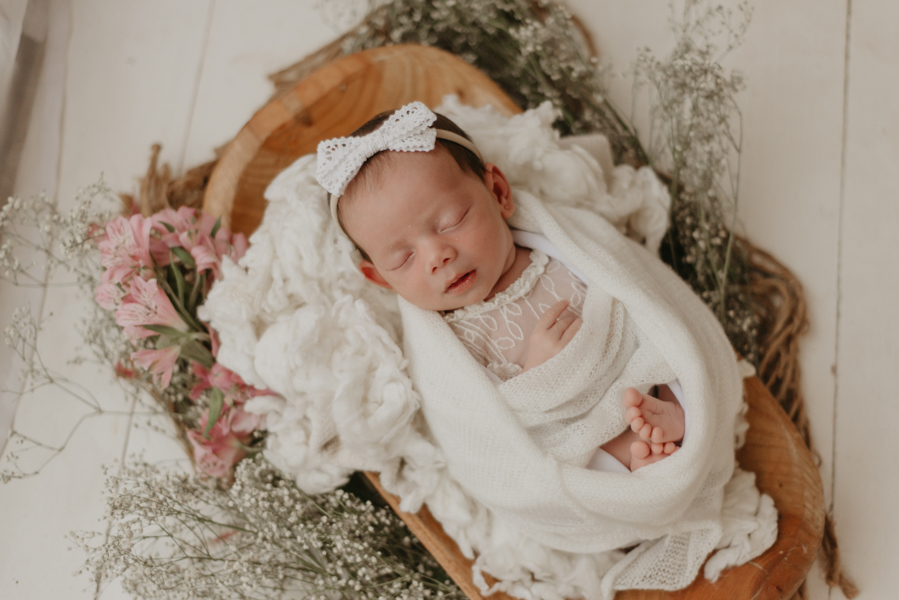 sessao newborn; newborn; campo grande; fotos fran duailibi; mae de menina; mae de menino; pai de menina; pai de menino newborn; ensaio newborn; fotos de recem nascido campo grande; fotografo em campo grande; fotos de bebe; bebe com mamae; bebe com familia