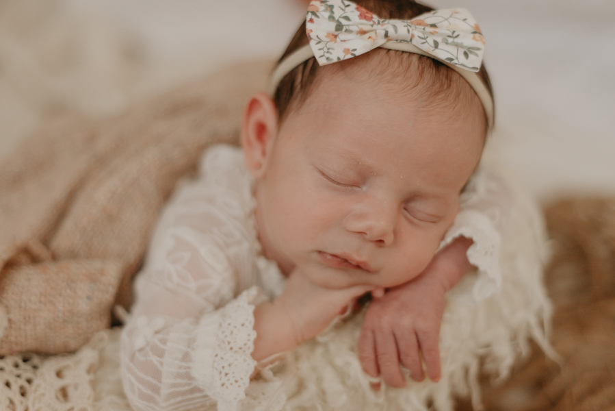 sessao newborn; newborn; campo grande; fotos fran duailibi; mae de menina; mae de menino; pai de menina; pai de menino newborn; ensaio newborn; fotos de recem nascido campo grande; fotografo em campo grande; fotos de bebe; bebe com mamae; bebe com familia