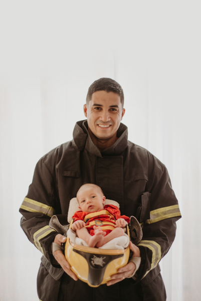 sessao newborn; newborn; campo grande; fotos fran duailibi; mae de menina; mae de menino; pai de menina; pai de menino newborn; ensaio newborn; fotos de recem nascido campo grande; fotografo em campo grande; recefm nascido pai bombeiro; newborn bombeiro