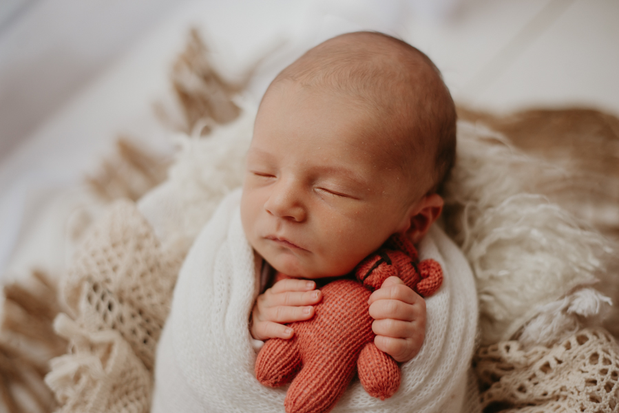 sessao newborn; newborn; campo grande; fotos fran duailibi; mae de menina; mae de menino; pai de menina; pai de menino newborn; ensaio newborn; fotos de recem nascido campo grande; fotografo em campo grande; fotos de bebe; bebe com mamae; bebe com familia