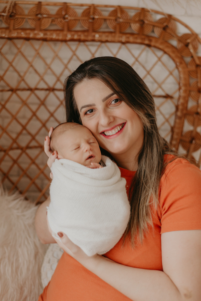 sessao newborn; newborn; campo grande; fotos fran duailibi; mae de menina; mae de menino; pai de menina; pai de menino newborn; ensaio newborn; fotos de recem nascido campo grande; fotografo em campo grande; fotos de bebe; bebe com mamae; bebe com familia