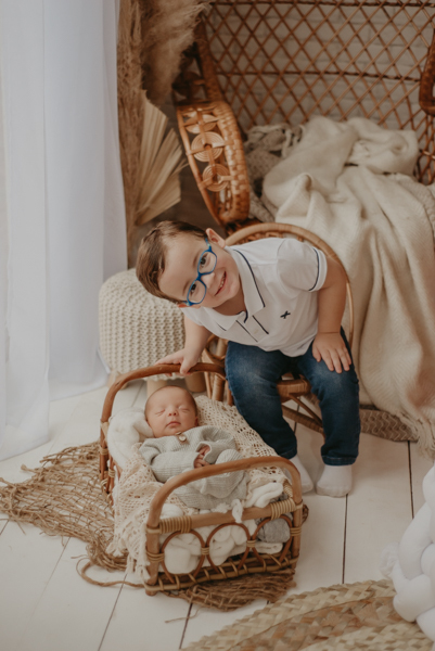 sessao newborn; newborn; campo grande; fotos fran duailibi; mae de menina; mae de menino; pai de menina; pai de menino newborn; ensaio newborn; fotos de recem nascido campo grande; fotografo em campo grande; fotos de bebe; bebe com mamae; bebe com familia