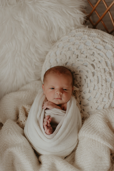 sessao newborn; newborn; campo grande; fotos fran duailibi; mae de menina; mae de menino; pai de menina; pai de menino newborn; ensaio newborn; fotos de recem nascido campo grande; fotografo em campo grande; fotos de bebe; bebe com mamae; bebe com familia