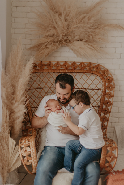 sessao newborn; newborn; campo grande; fotos fran duailibi; mae de menina; mae de menino; pai de menina; pai de menino newborn; ensaio newborn; fotos de recem nascido campo grande; fotografo em campo grande; fotos de bebe; bebe com mamae; bebe com familia