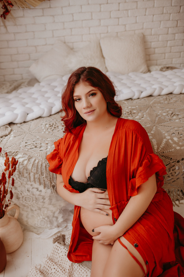 ensaio de gestante; fotos de gravida estudio ; estudio de fotos em campo grande; fotos fran duailibi; fotografa campo grande; fotografo de gestante; ensaio gravida; ensaio criativo gestante; fotos de gravida; gestante nu; maternidade candido mariano