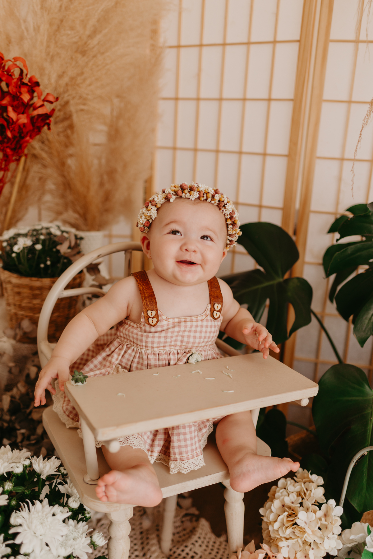 ensaio bebe menina 9 meses no estudio, estilo boho, ensaio melancia

fotos em familia no estudio

ensaio bebe na agua

agua com morango, bebe na bacia

agua banquinha