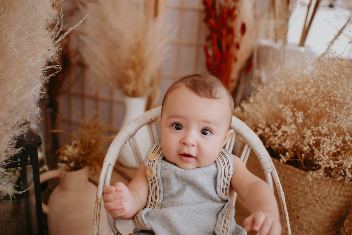 ensaio bebe menina 6 meses no estudio, estilo boho, ensaio melancia



fotos em familia no estudio



ensaio bebe na agua



agua, bebe na bacia



agua banquinha