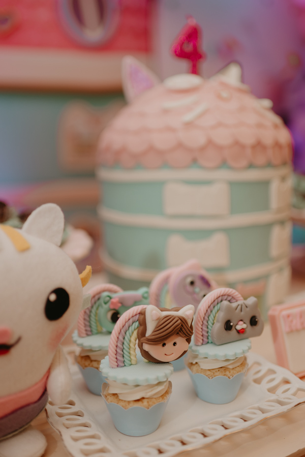 franciele duailibi fotografia; fotografia de festa infantil; festa infantil campo grande; campo grande; fotografia; decoração clean ; buffet infantil campo grande; fotografa de criança; fotos de aniversario; buffet infantil, 