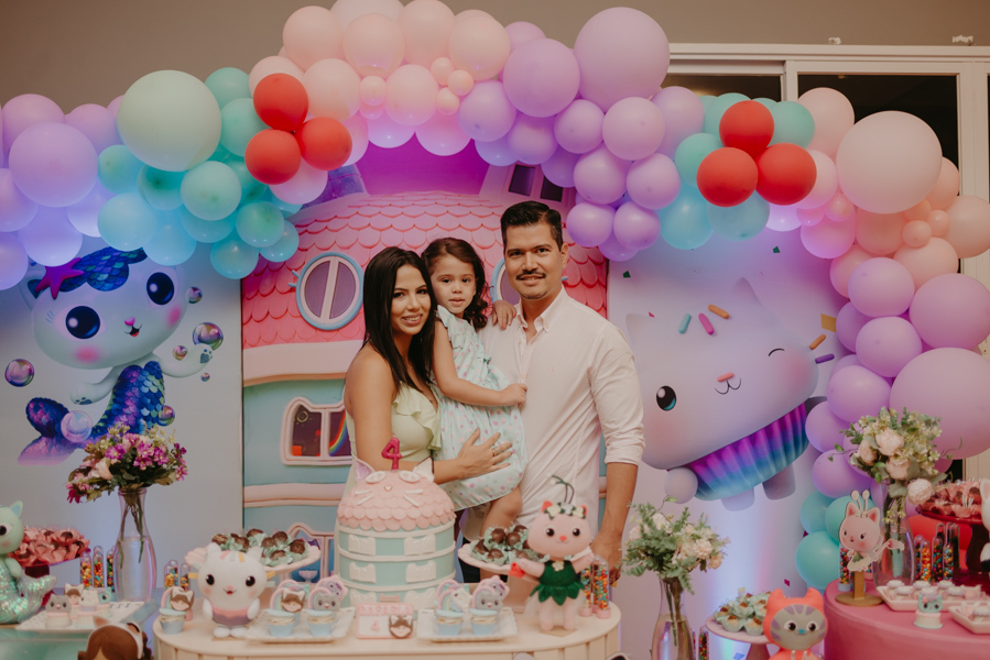 franciele duailibi fotografia; fotografia de festa infantil; festa infantil campo grande; campo grande; fotografia; decoração clean ; buffet infantil campo grande; fotografa de criança; fotos de aniversario; buffet infantil, 