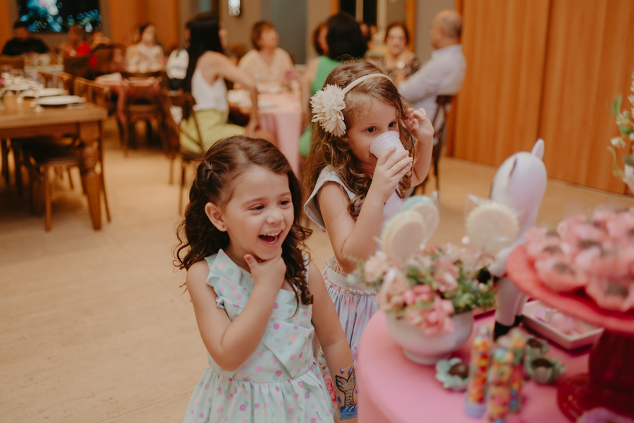 franciele duailibi fotografia; fotografia de festa infantil; festa infantil campo grande; campo grande; fotografia; decoração clean ; buffet infantil campo grande; fotografa de criança; fotos de aniversario; buffet infantil, 