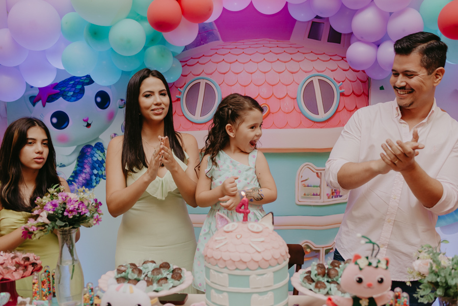 franciele duailibi fotografia; fotografia de festa infantil; festa infantil campo grande; campo grande; fotografia; decoração clean ; buffet infantil campo grande; fotografa de criança; fotos de aniversario; buffet infantil, 