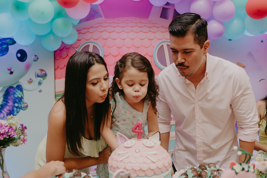 franciele duailibi fotografia; fotografia de festa infantil; festa infantil campo grande; campo grande; fotografia; decoração clean ; buffet infantil campo grande; fotografa de criança; fotos de aniversario; buffet infantil, 