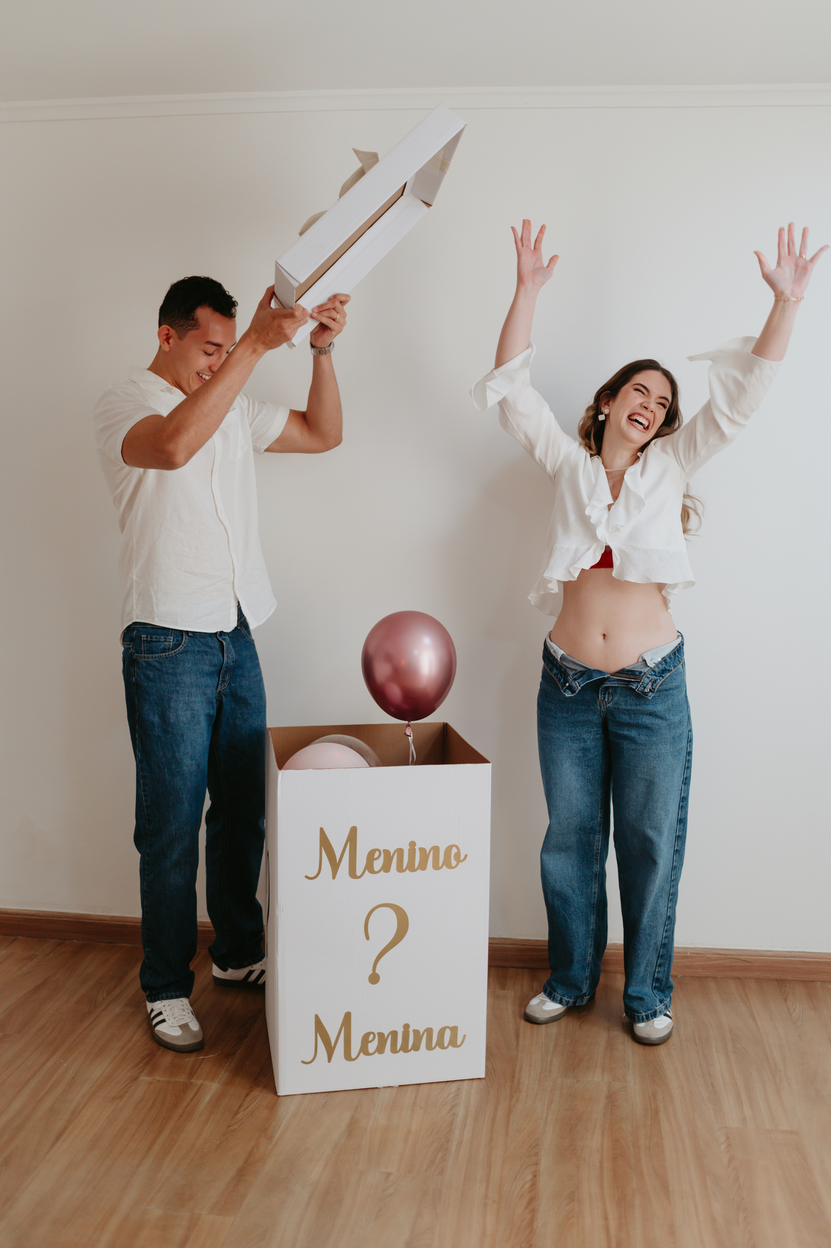 ensaio revelação ; franciele duailibi ; fotografo em campo grande; fotos revelação sexo do bebe; ensaio de gravida em campo grande; ; maternidade campo grande; fotografo de gravida; surpresa de gravida, revelaçãocom balão; surpresa