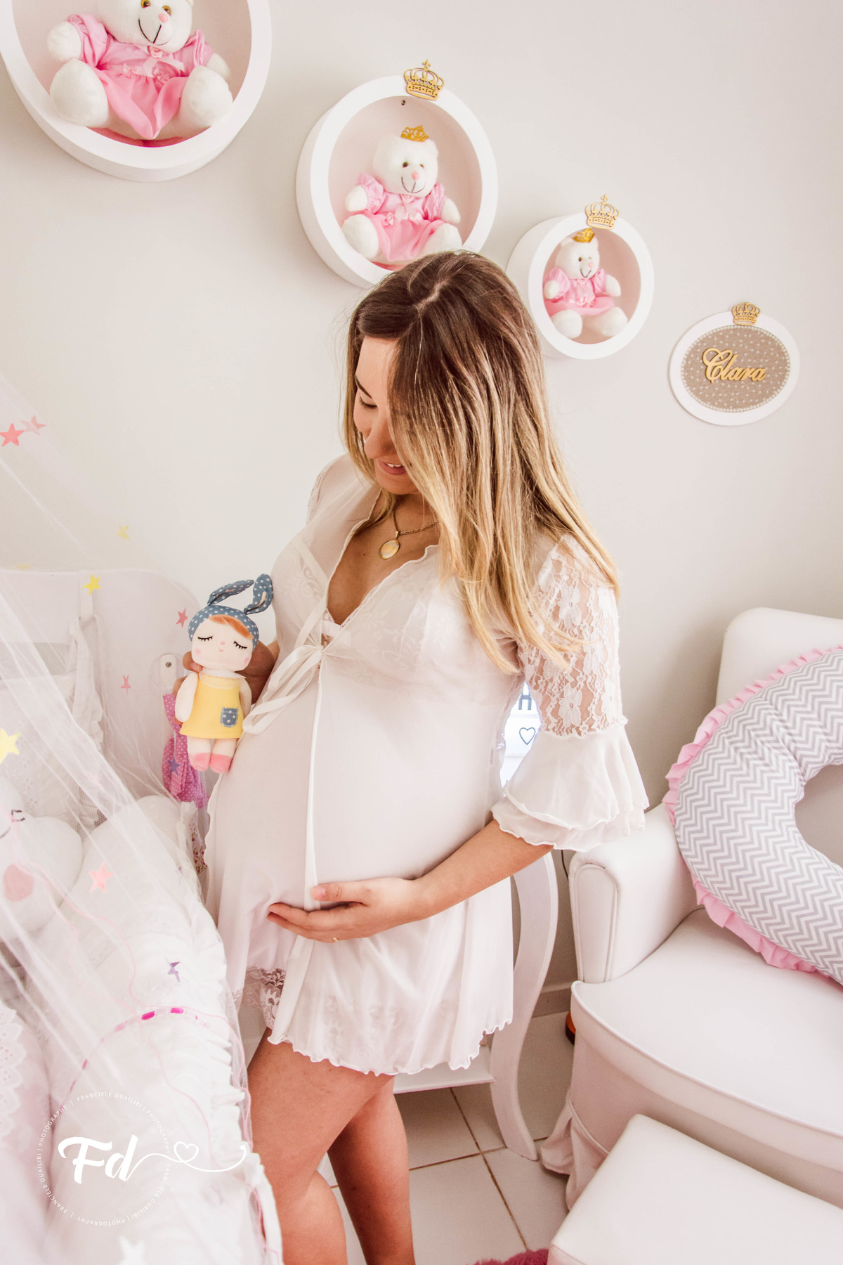 franciele duailibi photography; 
fotografia de gestante cg
fotografia de parto campo grande;
fotografia de gravida;
maternidade;  gravida em campo grande
fotos de nascimento;
franciele duailibi;
quartinho de bebe; ensaio lifestyle; ensaio em casa