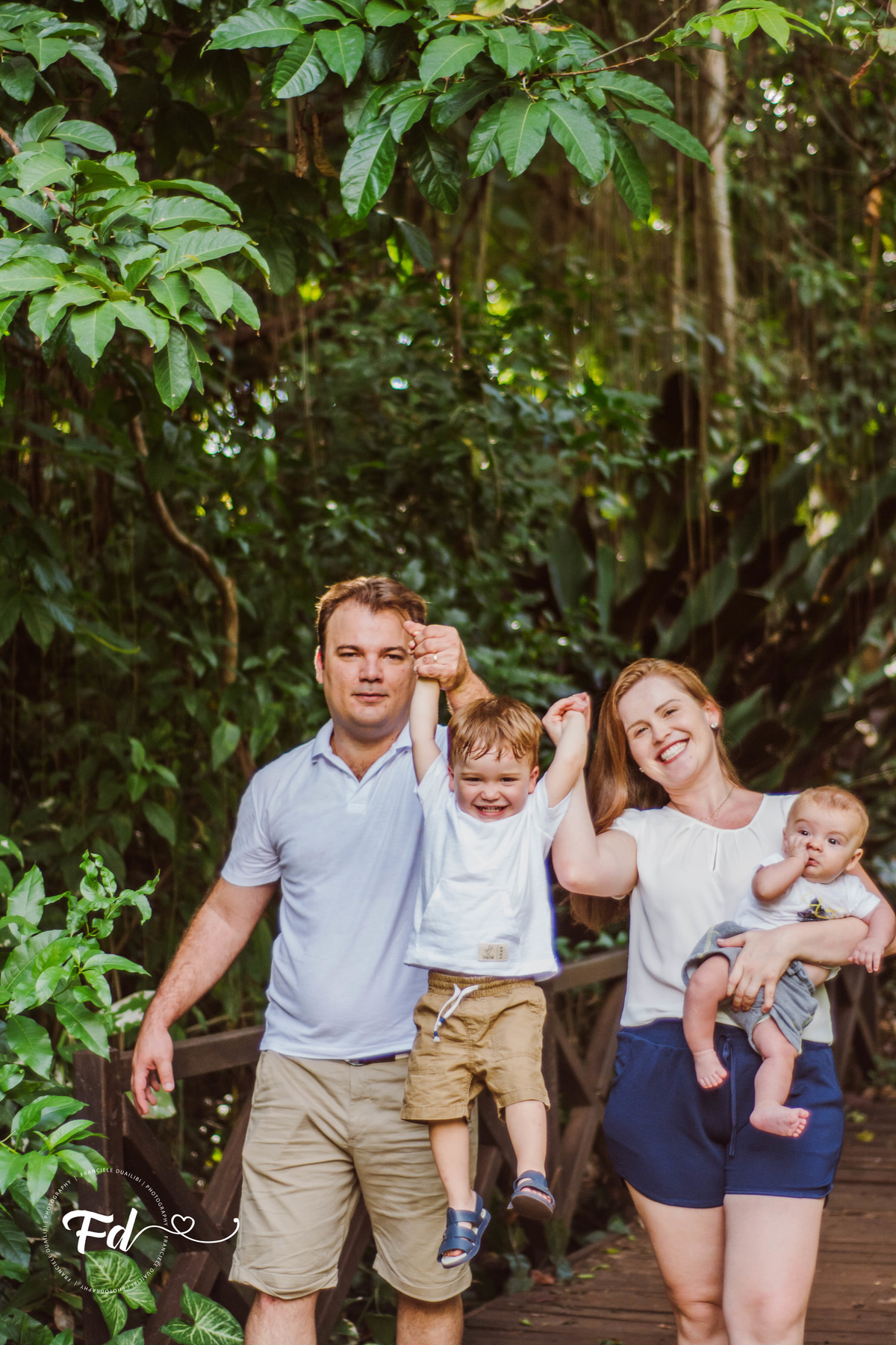 franciele duailibi photography; 
fotografia de familia cg; fotografia de familia ; ensaio de bebe ; smash the fruit ; smash the cake; smash the fruti campo grande; ensaio de bebe campo grande; ensaio externo 1 ano campo grande ; fotografo de criança;
