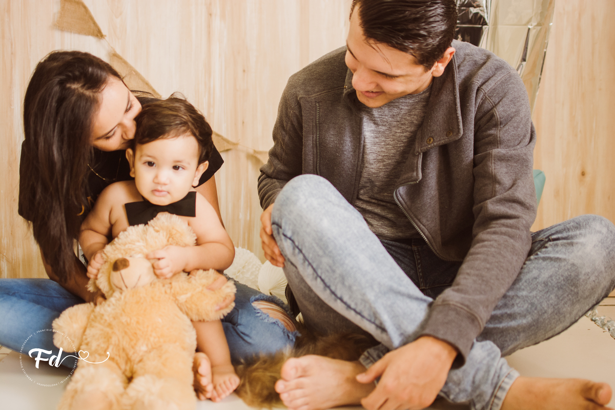 franciele duailibi photography; 
fotografia de familia cg; fotografia de familia ; ensaio de bebe ; smash the fruit ; smash the cake; smash the fruti campo grande; ensaio de bebe campo grande; ensaio externo 1 ano campo grande ; fotografo de criança;
