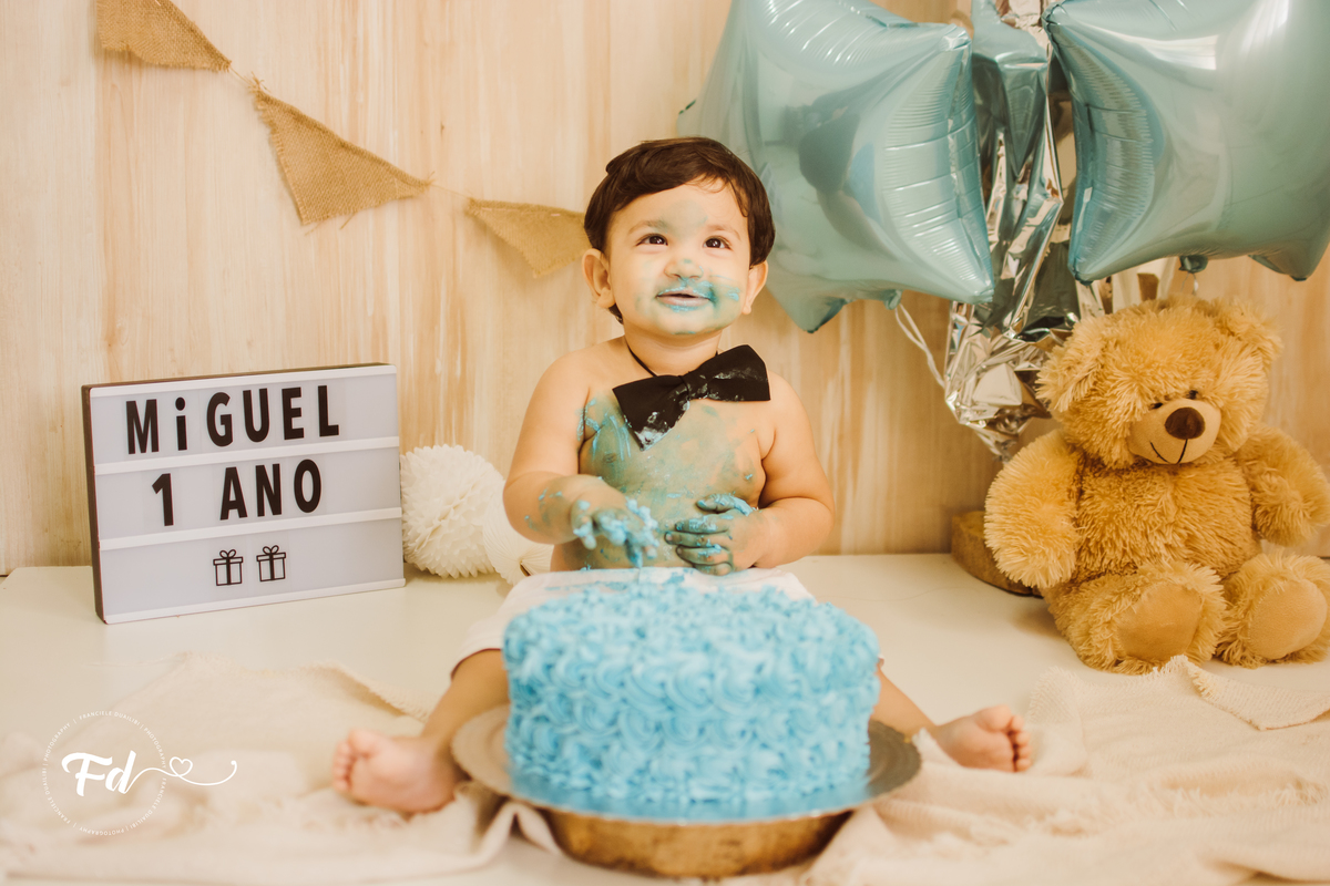 franciele duailibi photography; 
fotografia de familia cg; fotografia de familia ; ensaio de bebe ; smash the fruit ; smash the cake; smash the fruti campo grande; ensaio de bebe campo grande; ensaio externo 1 ano campo grande ; fotografo de criança;
