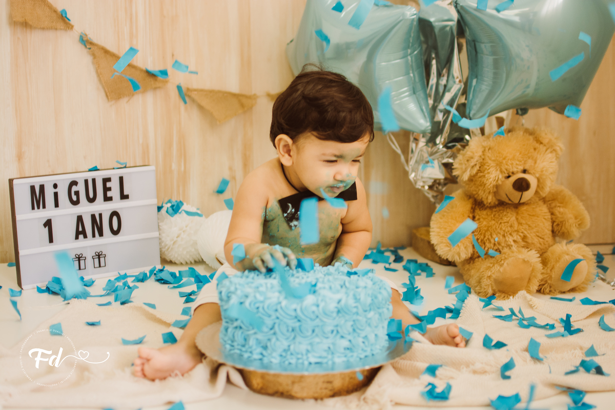 franciele duailibi photography; 
fotografia de familia cg; fotografia de familia ; ensaio de bebe ; smash the fruit ; smash the cake; smash the fruti campo grande; ensaio de bebe campo grande; ensaio externo 1 ano campo grande ; fotografo de criança;
