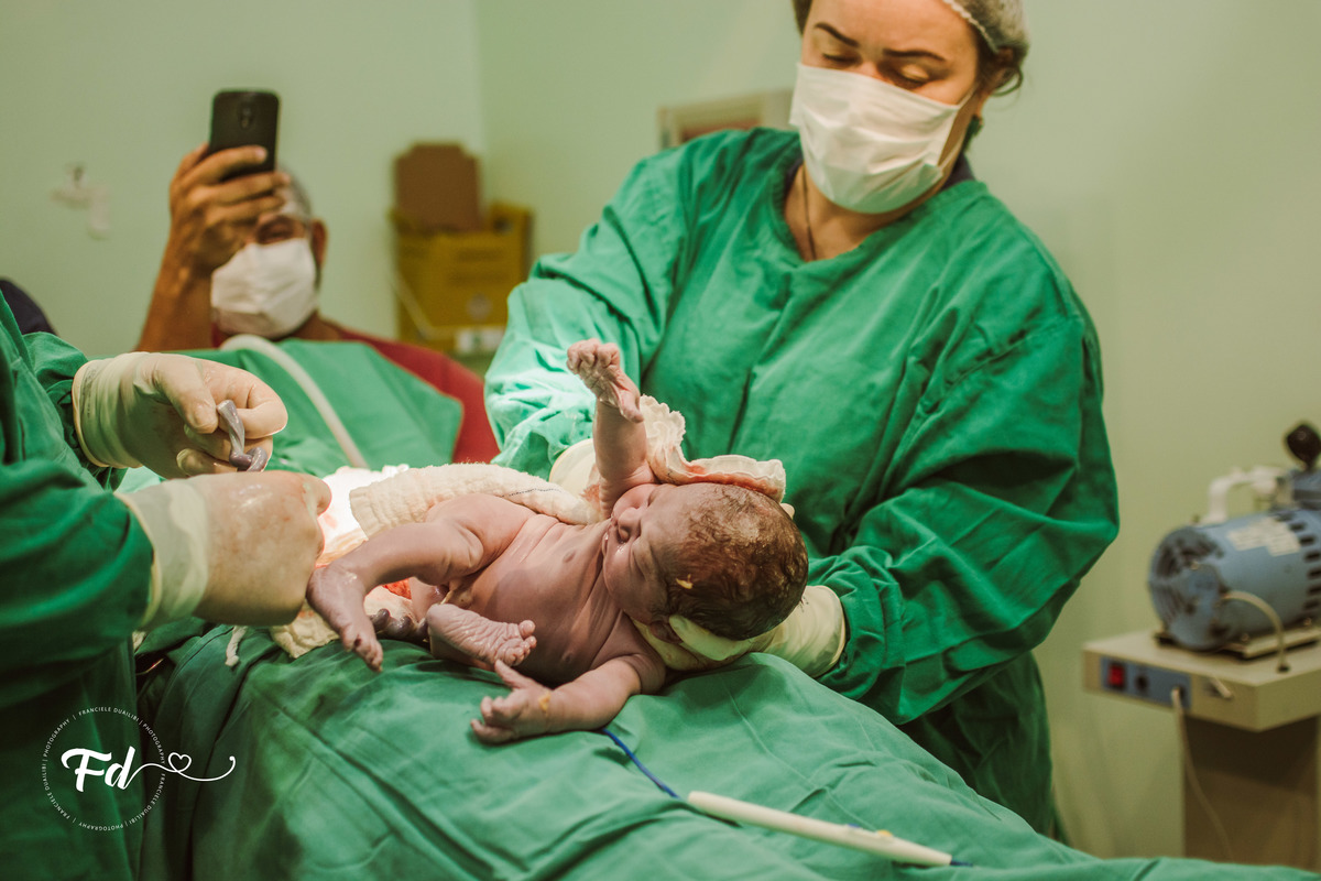 fotografia de parto; franciele duailibi photography; 
nascimento;
parto;  campo grande; maternidade candido mariano