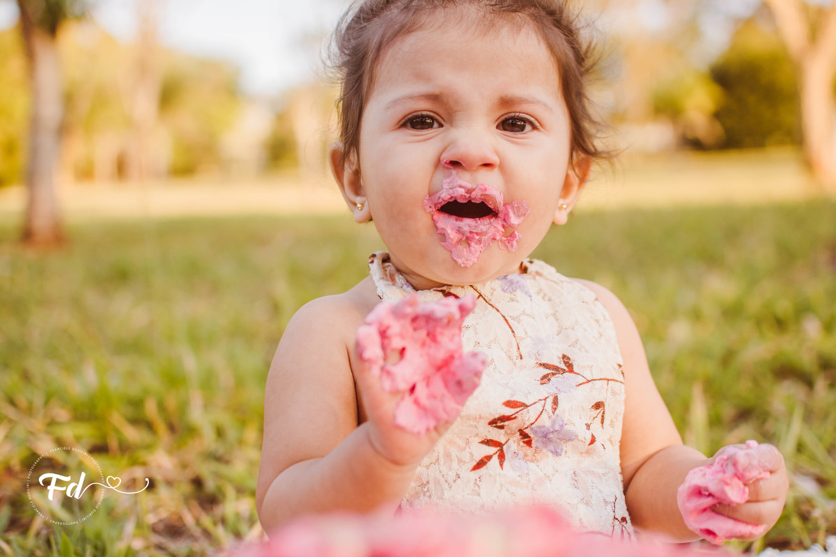 franciele duailibi photography; 
fotografia de familia cg; fotografia de familia ; ensaio de bebe ; smash the fruit ; smash the cake; smash the fruti campo grande; ensaio de bebe campo grande; ensaio externo 1 ano campo grande ; fotografo de criança;
