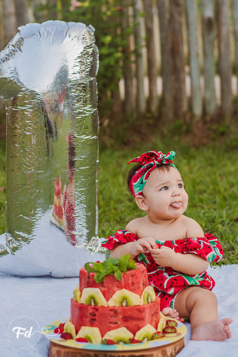 franciele duailibi photography; fotografa campo grande;  fotografia de familia ; ensaio de bebe ; smash the fruit ; smash the cake; smash the fruti campo grande; ensaio de bebe campo grande; ensaio externo 1 ano campo grande ; fotografo de criança; ensaio