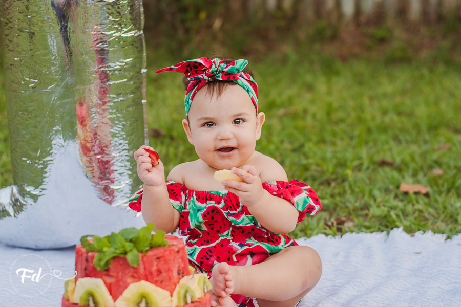 franciele duailibi photography; fotografa campo grande;  fotografia de familia ; ensaio de bebe ; smash the fruit ; smash the cake; smash the fruti campo grande; ensaio de bebe campo grande; ensaio externo 1 ano campo grande ; fotografo de criança; ensaio