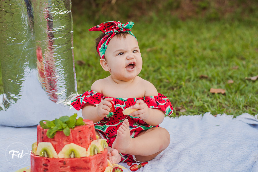 franciele duailibi photography; fotografa campo grande;  fotografia de familia ; ensaio de bebe ; smash the fruit ; smash the cake; smash the fruti campo grande; ensaio de bebe campo grande; ensaio externo 1 ano campo grande ; fotografo de criança; ensaio