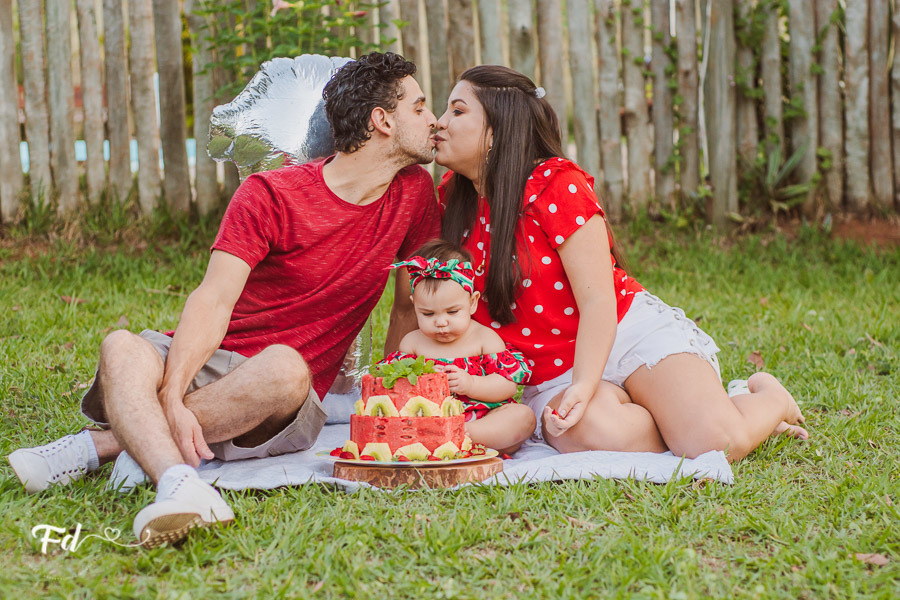 franciele duailibi photography; fotografa campo grande;  fotografia de familia ; ensaio de bebe ; smash the fruit ; smash the cake; smash the fruti campo grande; ensaio de bebe campo grande; ensaio externo 1 ano campo grande ; fotografo de criança; ensaio