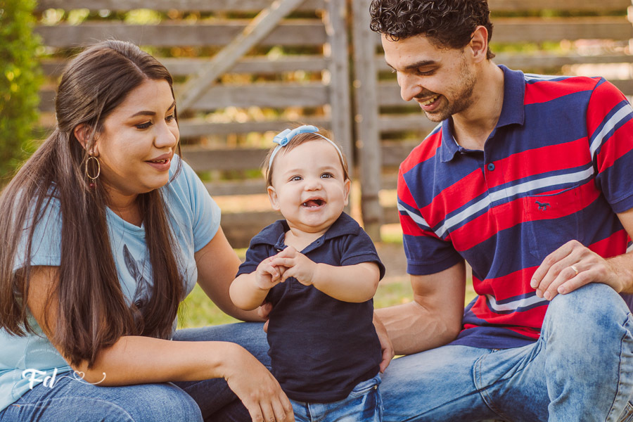 franciele duailibi photography; fotografa campo grande;  fotografia de familia ; ensaio de bebe ; smash the fruit ; smash the cake; smash the fruti campo grande; ensaio de bebe campo grande; ensaio externo 1 ano campo grande ; fotografo de criança; ensaio