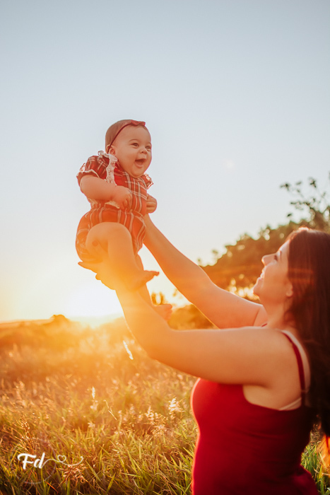 ensaio de acompanhamento de bebe; ensaio fotografico campo grande ; fotografo em campo grande; franciele duailibi photography; acompanhamento campo grande ; ensaio lifestyle campo grande;  fotografo de bebe campo grande ; franciele duailibi; mae e filha