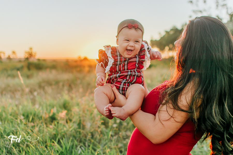 ensaio de acompanhamento de bebe; ensaio fotografico campo grande ; fotografo em campo grande; franciele duailibi photography; acompanhamento campo grande ; ensaio lifestyle campo grande;  fotografo de bebe campo grande ; franciele duailibi; mae e filha