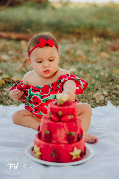 franciele duailibi photography; fotografa campo grande;  fotografia de familia ; ensaio de bebe ; smash the fruit ; smash the cake; smash the fruti campo grande; ensaio de bebe campo grande; ensaio externo 1 ano campo grande ; fotografo de criança; ensaio