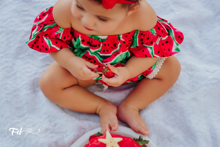 franciele duailibi photography; fotografa campo grande;  fotografia de familia ; ensaio de bebe ; smash the fruit ; smash the cake; smash the fruti campo grande; ensaio de bebe campo grande; ensaio externo 1 ano campo grande ; fotografo de criança; ensaio