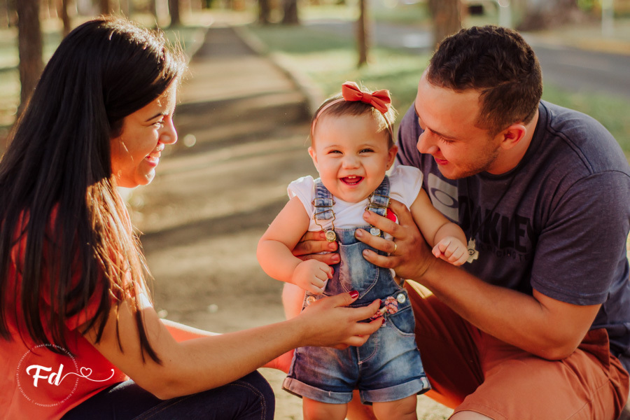 franciele duailibi photography; fotografa campo grande;  fotografia de familia ; ensaio de bebe ; smash the fruit ; smash the cake; smash the fruti campo grande; ensaio de bebe campo grande; ensaio externo 1 ano campo grande ; fotografo de criança; ensaio