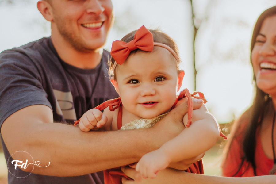 franciele duailibi photography; fotografa campo grande;  fotografia de familia ; ensaio de bebe ; smash the fruit ; smash the cake; smash the fruti campo grande; ensaio de bebe campo grande; ensaio externo 1 ano campo grande ; fotografo de criança; ensaio