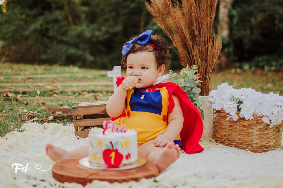 franciele duailibi photography; fotografa campo grande;  fotografia de familia ; ensaio de bebe ; smash the fruit ; smash the cake; smash the fruti campo grande; ensaio de bebe campo grande; ensaio externo 1 ano campo grande ; fotografo de criança; ensaio