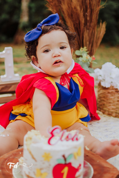 franciele duailibi photography; fotografa campo grande;  fotografia de familia ; ensaio de bebe ; smash the fruit ; smash the cake; smash the fruti campo grande; ensaio de bebe campo grande; ensaio externo 1 ano campo grande ; fotografo de criança; ensaio