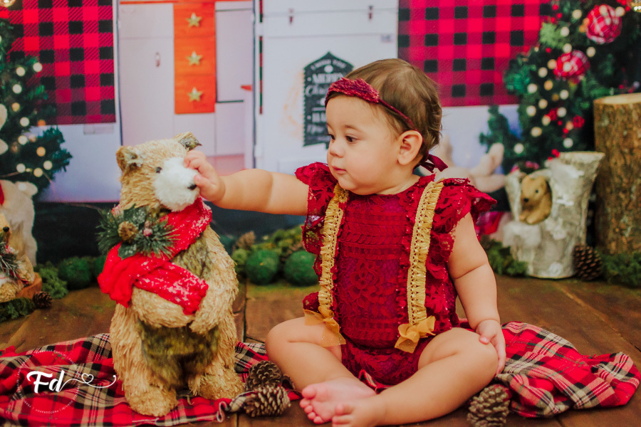 sessao de natal; ensaio de natal; sessão de natal campo grande ; mini sessao; fotos de natal; mini sessao natalina ; campo grande; fotografa em campo grande; sessao no estudio de natal ; franciele duailibi photography; cenario de natal; foto de bebe; 