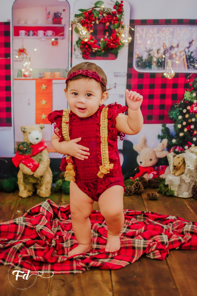 sessao de natal; ensaio de natal; sessão de natal campo grande ; mini sessao; fotos de natal; mini sessao natalina ; campo grande; fotografa em campo grande; sessao no estudio de natal ; franciele duailibi photography; cenario de natal; foto de bebe; 