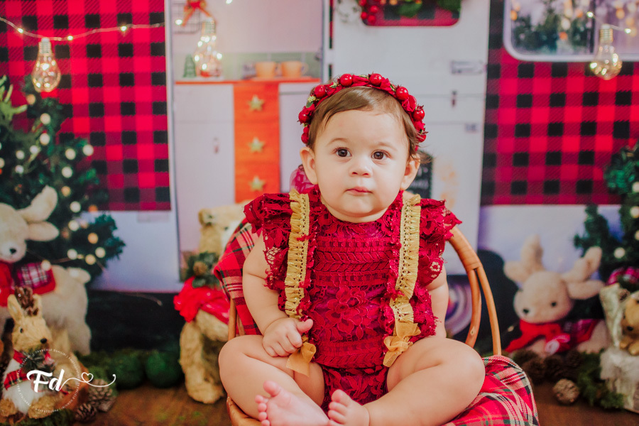 sessao de natal; ensaio de natal; sessão de natal campo grande ; mini sessao; fotos de natal; mini sessao natalina ; campo grande; fotografa em campo grande; sessao no estudio de natal ; franciele duailibi photography; cenario de natal; foto de bebe; 