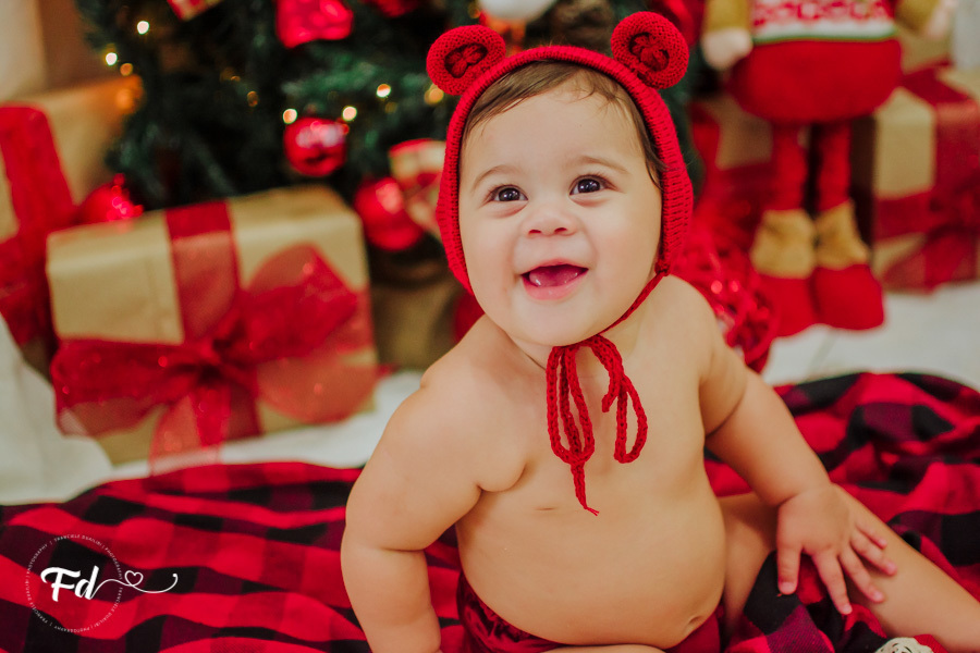 sessao de natal; ensaio de natal; sessão de natal campo grande ; mini sessao; fotos de natal; mini sessao natalina ; campo grande; fotografa em campo grande; sessao no estudio de natal ; franciele duailibi photography; cenario de natal; foto de bebe; 