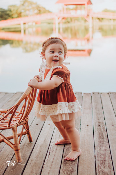 franciele duailibi photography; fotografa campo grande;  fotografia de familia ; ensaio de bebe ; ensaio de bebe campo grande; ensaio 1 ano campo grande ; fotografo de criança; ensaio externo campo grande; fotografo de bebe ; ensaio 1 aninho menina 