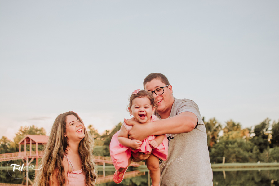 franciele duailibi photography; fotografa campo grande;  fotografia de familia ; ensaio de bebe ; ensaio de bebe campo grande; ensaio 1 ano campo grande ; fotografo de criança; ensaio externo campo grande; fotografo de bebe ; ensaio 1 aninho menina 