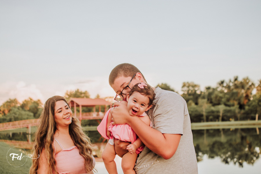 franciele duailibi photography; fotografa campo grande;  fotografia de familia ; ensaio de bebe ; ensaio de bebe campo grande; ensaio 1 ano campo grande ; fotografo de criança; ensaio externo campo grande; fotografo de bebe ; ensaio 1 aninho menina 