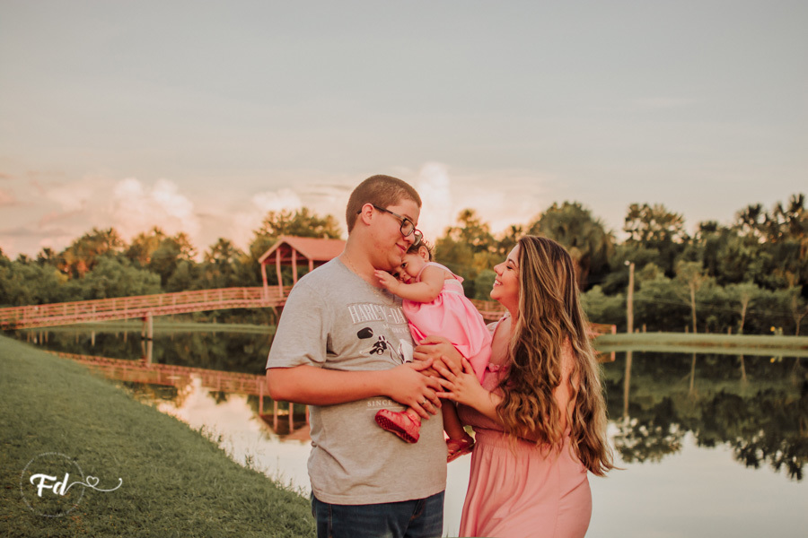 franciele duailibi photography; fotografa campo grande;  fotografia de familia ; ensaio de bebe ; ensaio de bebe campo grande; ensaio 1 ano campo grande ; fotografo de criança; ensaio externo campo grande; fotografo de bebe ; ensaio 1 aninho menina 