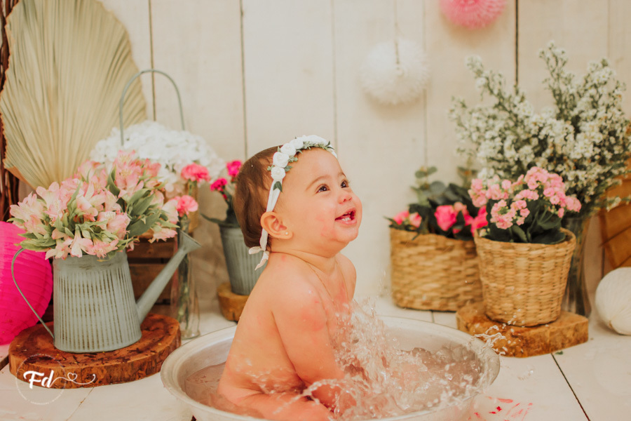 franciele duailibi photography; fotografa campo grande;  fotografia de familia ; ensaio de bebe ; smash the cake; smash the cake campo grande; ensaio de bebe campo grande; ensaio 1 ano campo grande ; fotografo de criança; ensaio estudio; ensaio banho